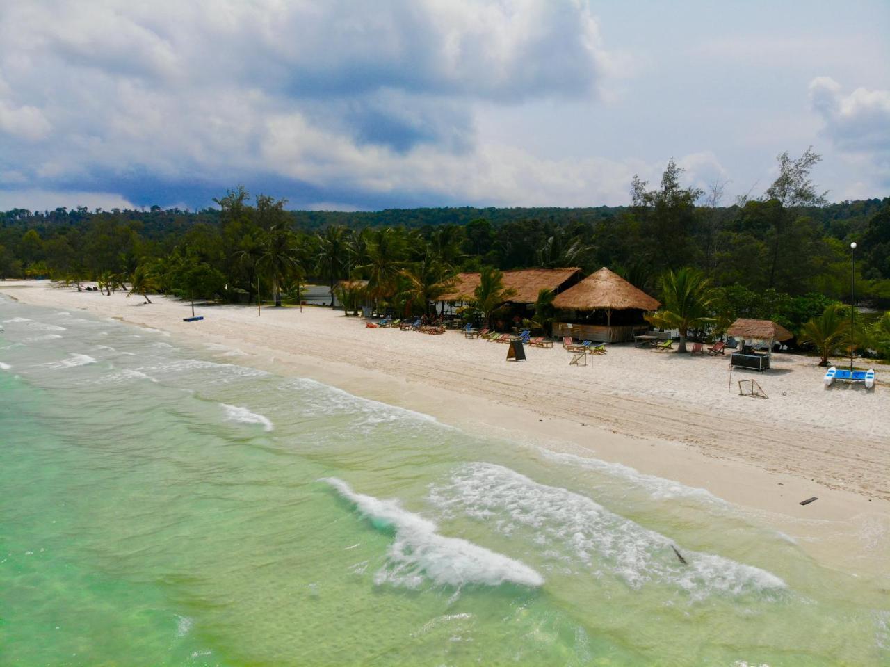 Sandbank Restaurant & Camping Koh Rong Kaoh Touch Exterior photo