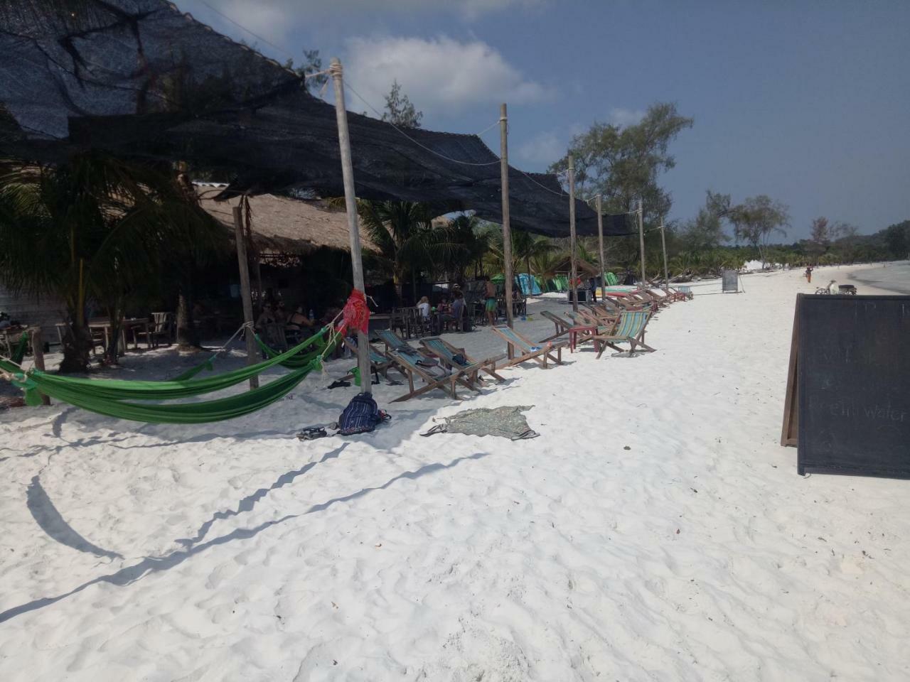 Sandbank Restaurant & Camping Koh Rong Kaoh Touch Exterior photo
