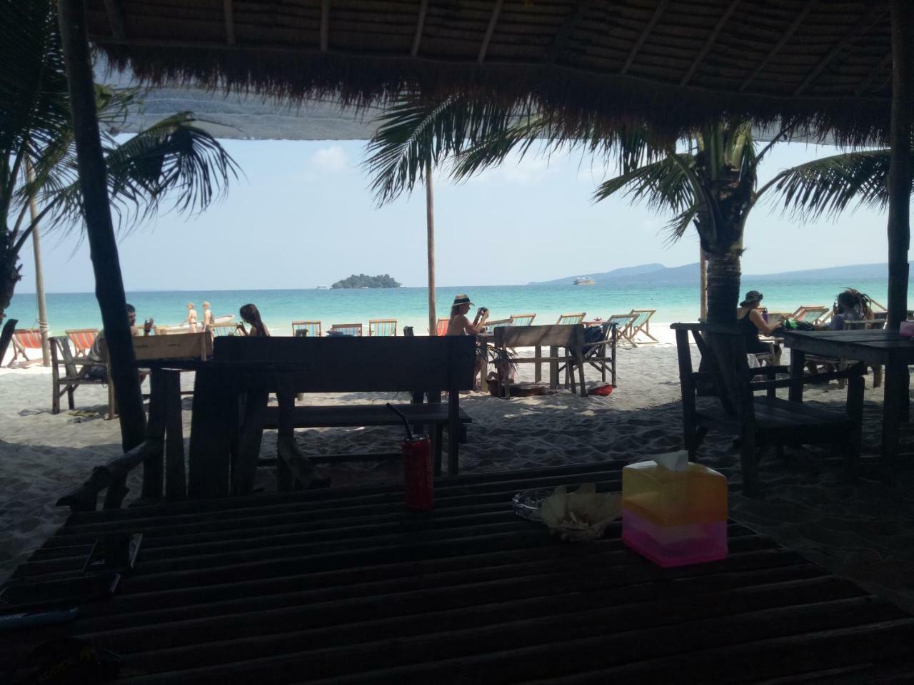 Sandbank Restaurant & Camping Koh Rong Kaoh Touch Exterior photo