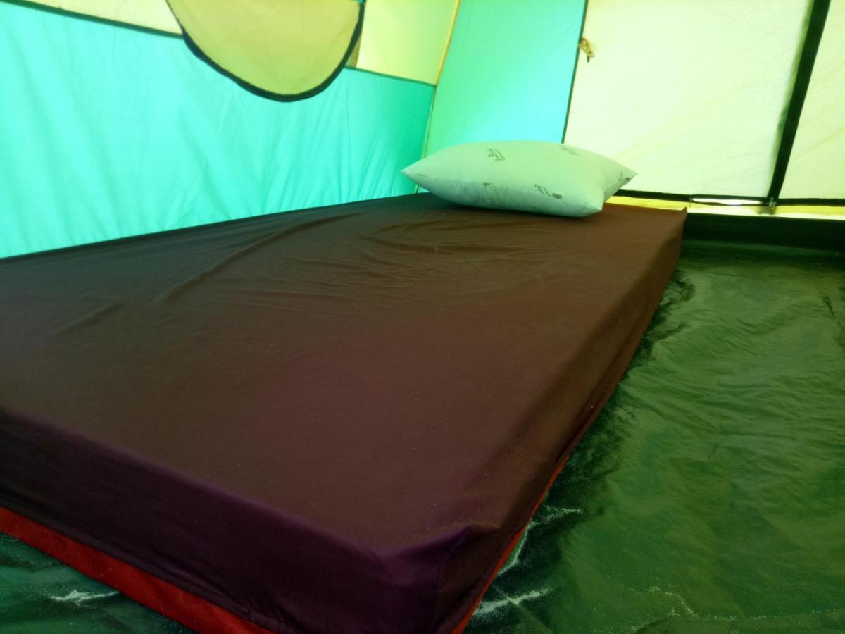 Sandbank Restaurant & Camping Koh Rong Kaoh Touch Exterior photo